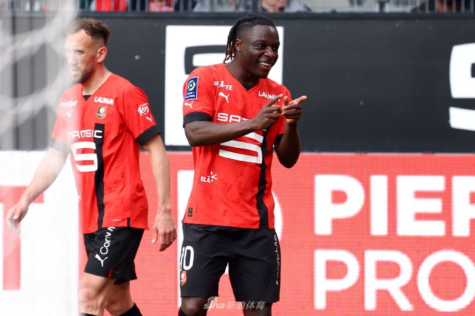 的表现无疑 的表现无疑