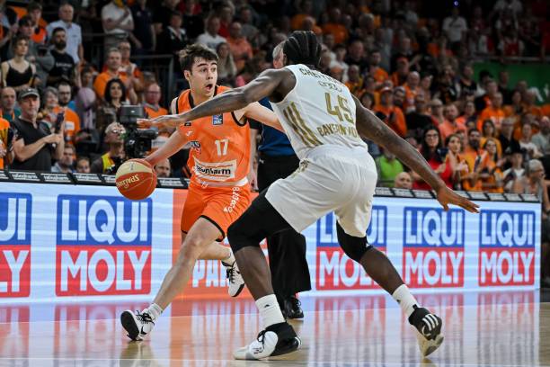 社交媒体运 社交媒体运