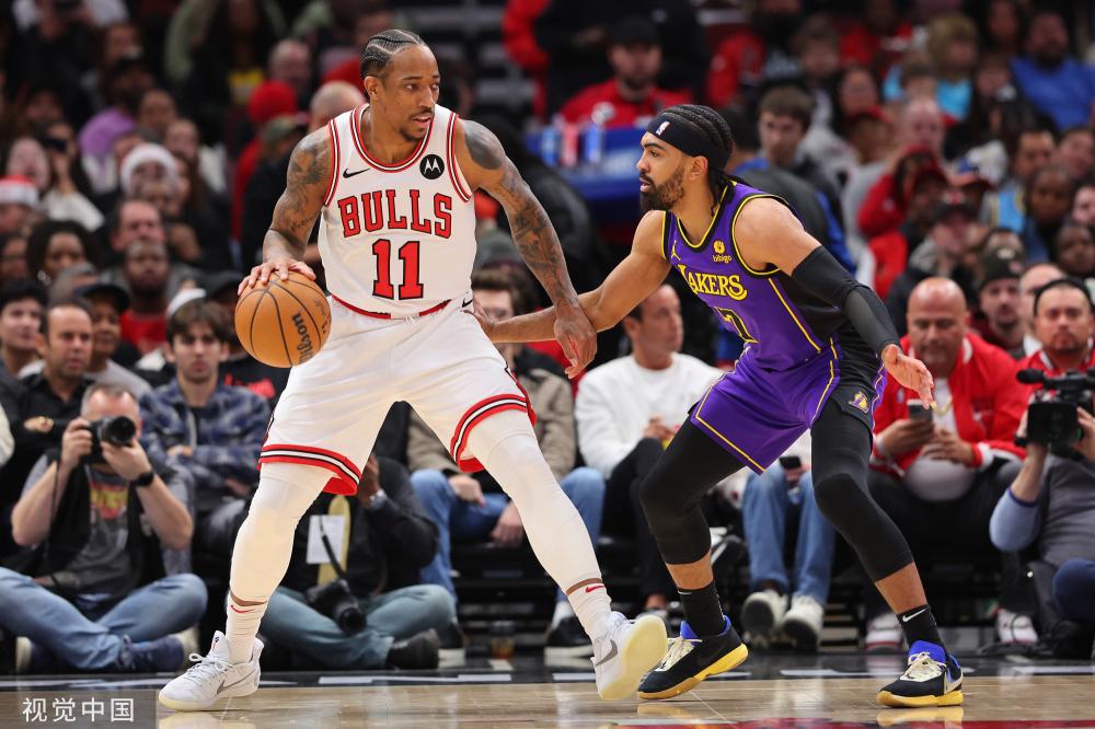 她单场完成 她单场完成